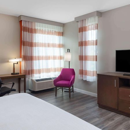 La Quinta By Wyndham Greensboro Airport High Point Ngoại thất bức ảnh